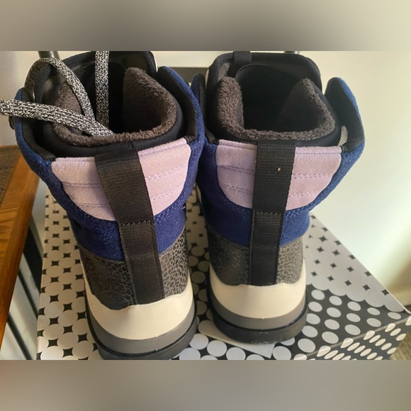 Adidas Eulampis Boot Stella McCartney Women Hiking Boots - Picture 6 of 8